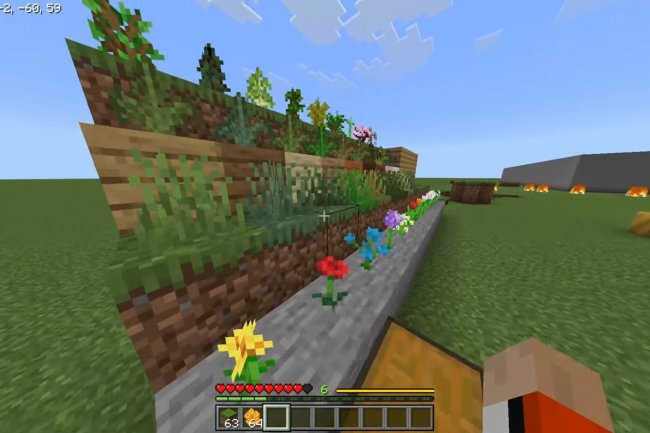 Explosive Grass Addon: Best MCPE Addons for Survival Challenge