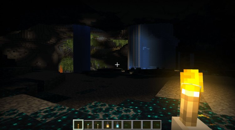 Bloomy Dynamic Lights: Best MCPE Addon for Glowing Effects