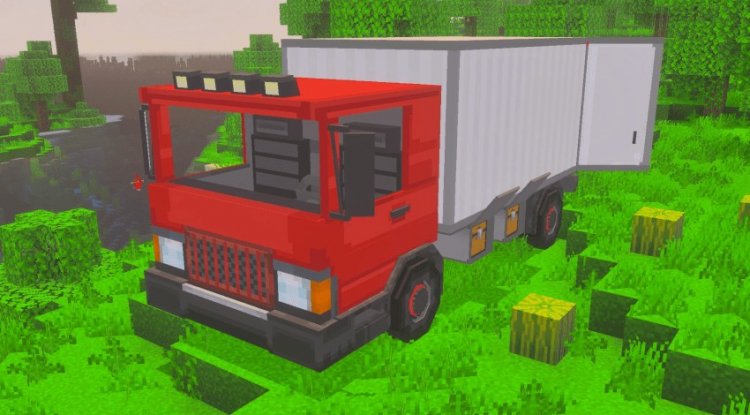Best MCPE Addons 2026: Truck with Functional Storage
