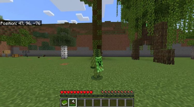 Best Minecraft addons 2026: Advanced Tree Capitator for MCPE